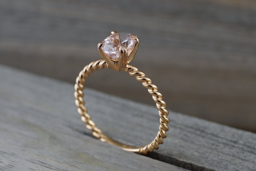 Heart Shaped Diamond Twisted Rope Engagement Ring | HX Jewelry