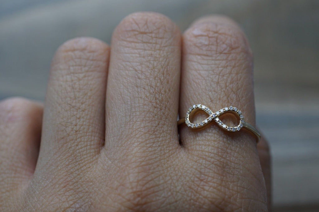 3 Infinity Love Knots Diamond Ring, 14K Yellow Gold, Ready to ship ♥ |  sillyshinydiamonds