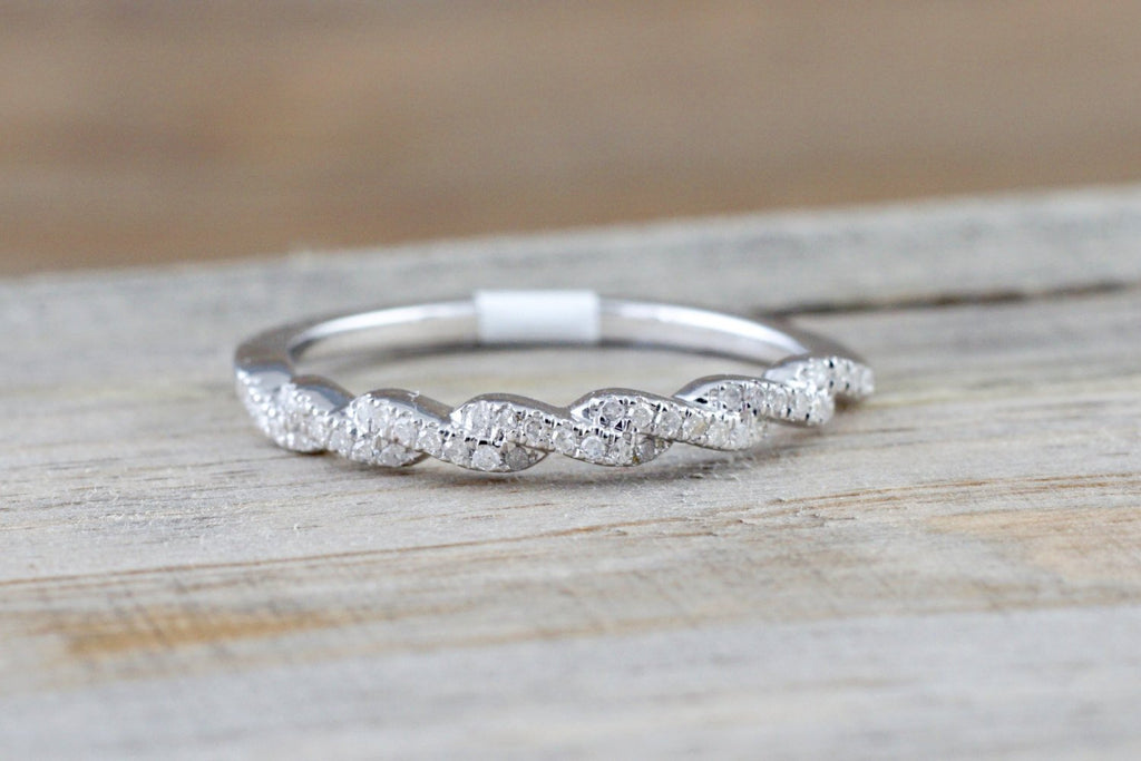 14k White Gold Diamond Pave Twist Curve Polished Stackable Ring Band W ...