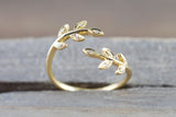 18k Yellow Gold Diamond Leaf Floral Flower Petal Open Fashion Ring
