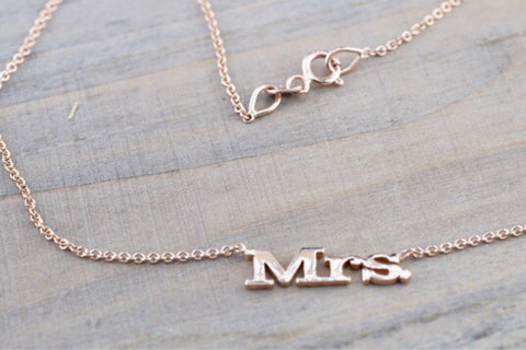 14k Solid Rose Gold MRS necklace with chain 17 total