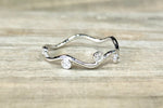 14k White Gold Diamond Art Deco Staggered Ring Band