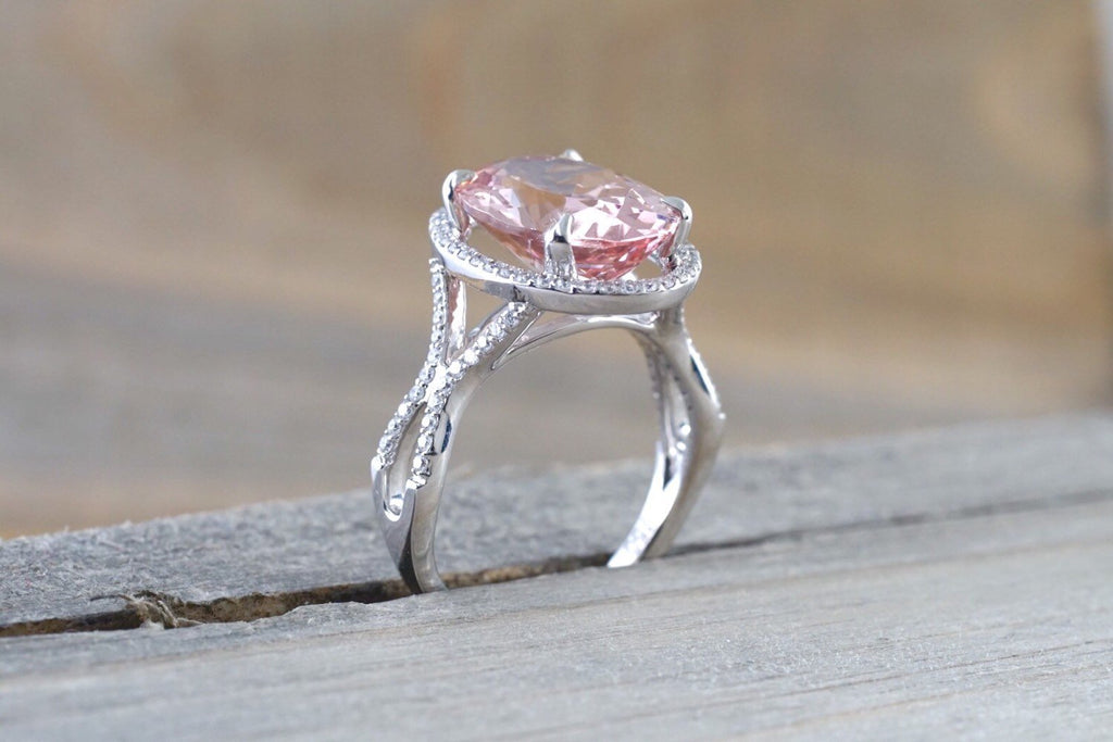18k White Gold Oval Cut Morganite Peach Champagne Beige Diamond
