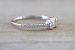 18k Gold Emerald Diamond Band Ring FR01005